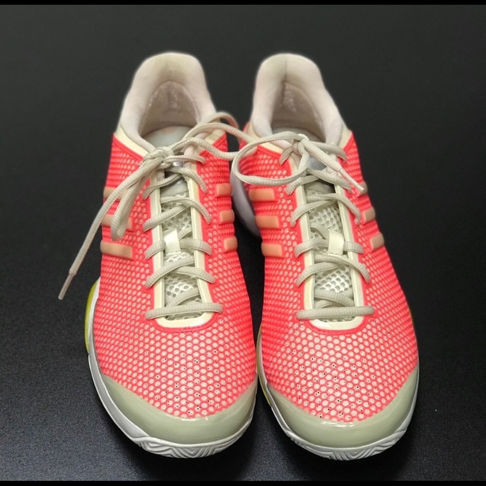 Adidas Stella Baricade size 9.5M
